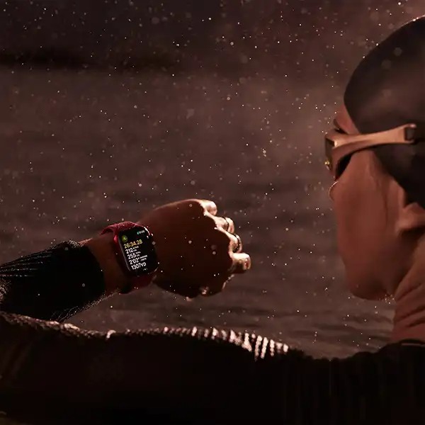 Apple Watch Series 9 with Sport Loop - Image 4